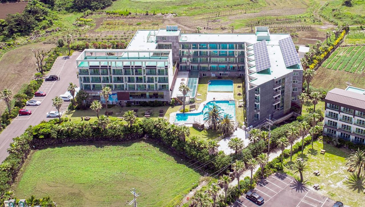 The Four Grace Resort ซอกวีโพ ภายนอก รูปภาพ